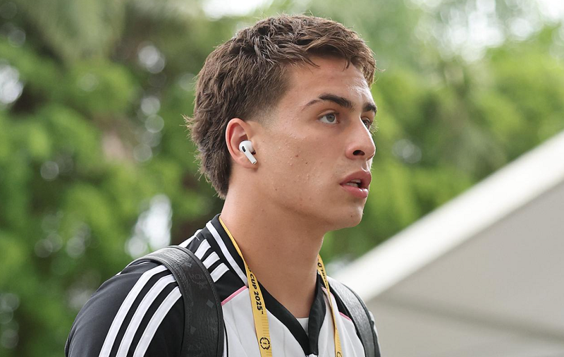 arsenal-chelsea-hut-muc-tieu-kenan-yildiz